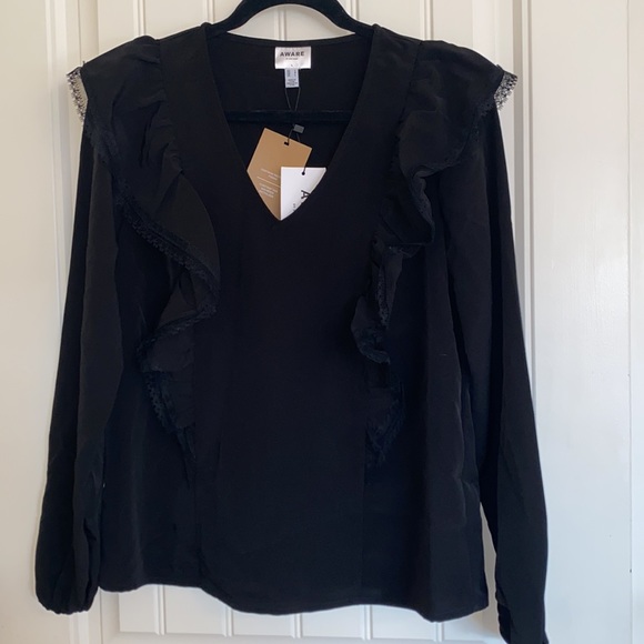 NWT Black Aware by Vero Moda V-neck Ruffle Blouse size L - Picture 2 of 4